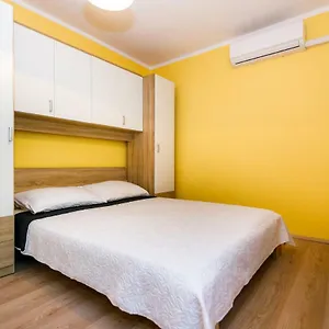 Appartamento Apartman Jezevac, Krk Town